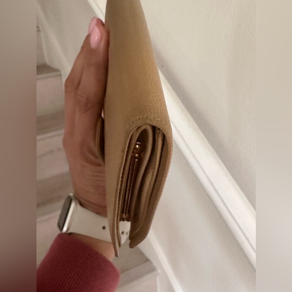 Chanel Caviar Leather Kiss Lock Wallet - Picture 14 of 17